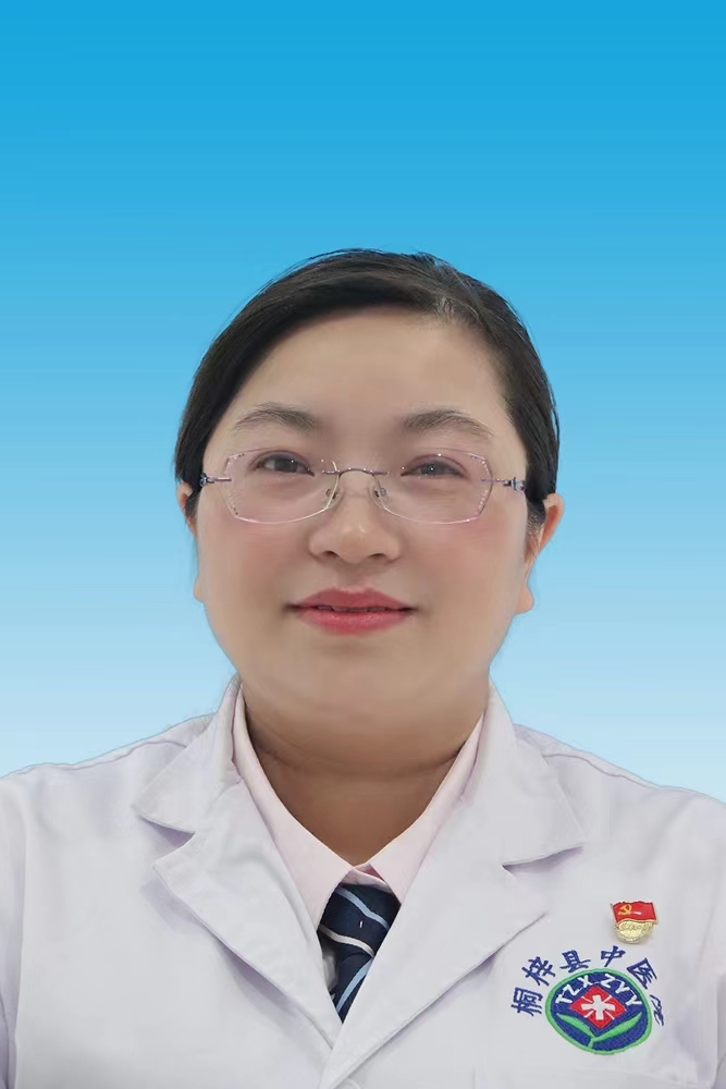 熊明莉（修）.jpg